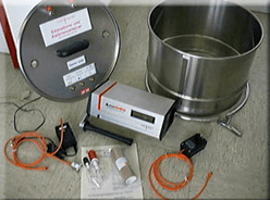Комплект лабораторного обладнання для практичних вимірювань еманування радону з гірських порід і матеріалів